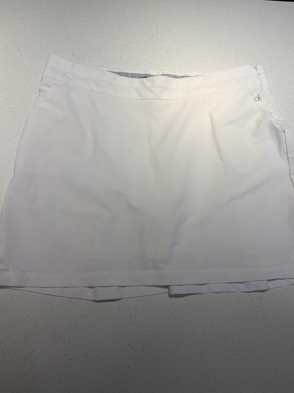 Calvin Klein White Women’s Athletic Golf Skort